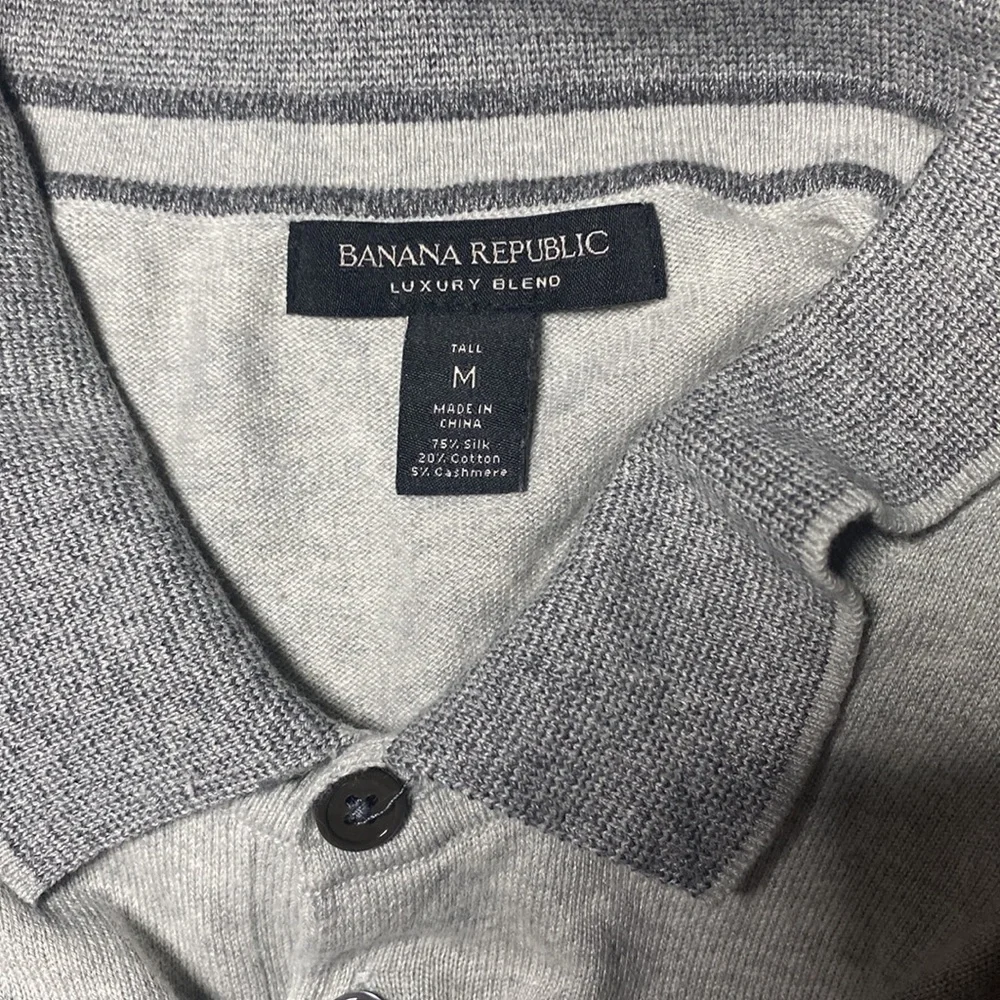 Banana Republic elegant light